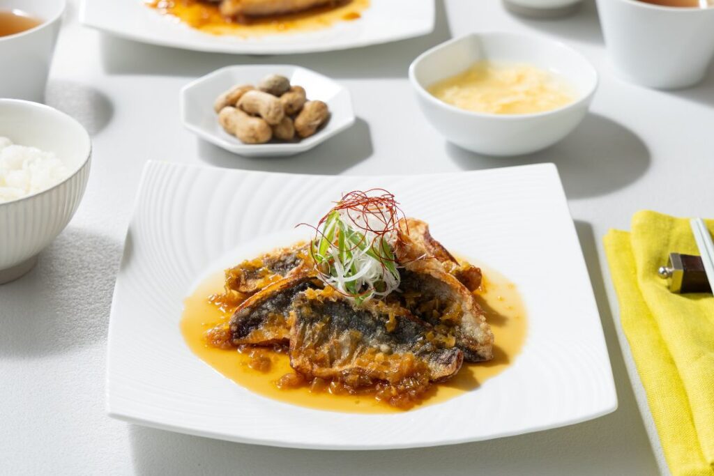 お魚料理のオンラインレストランBon Quish(ボンキッシュ)・長崎県産 アジの唐揚げ油淋ソース